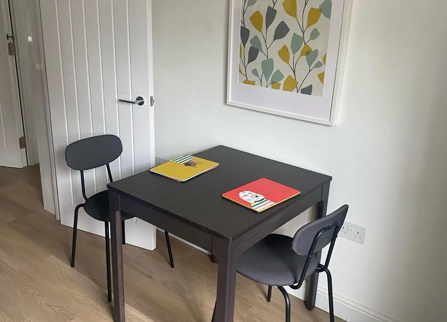 Two Bedroom Two Bathrooms Superior Apartment London 0*,  Großbritannien