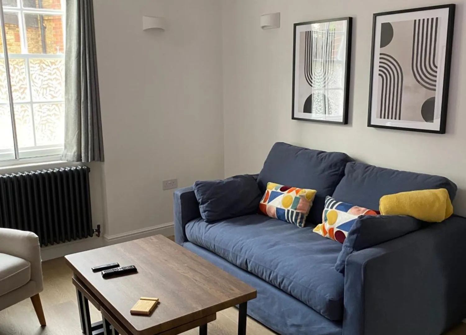 Two Bedroom Two Bathrooms Superior Apartment London