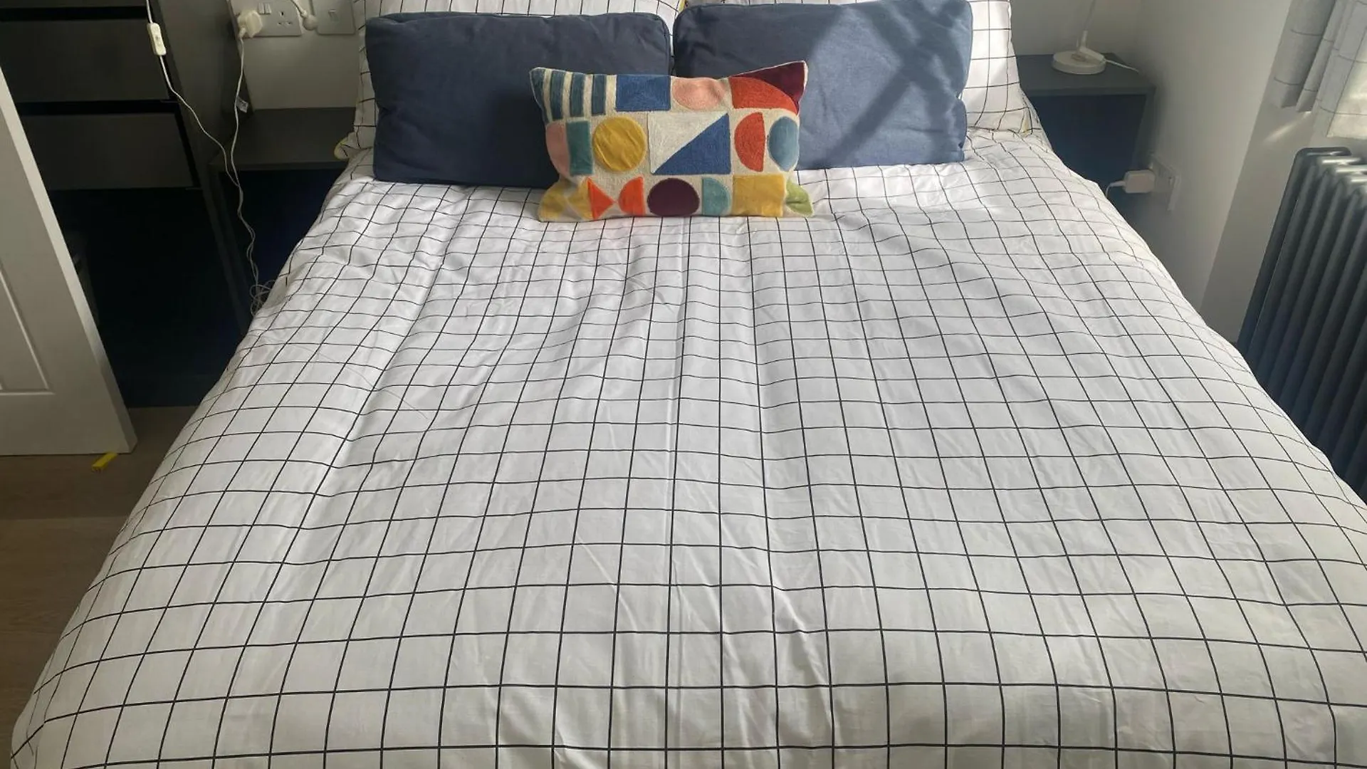 Two Bedroom Two Bathrooms Superior Apartment London